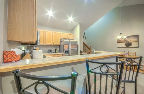 Steamboat Springs House | Family-Friendly Mountain Townhome with Spacious Layout & Great Amenities – Q
