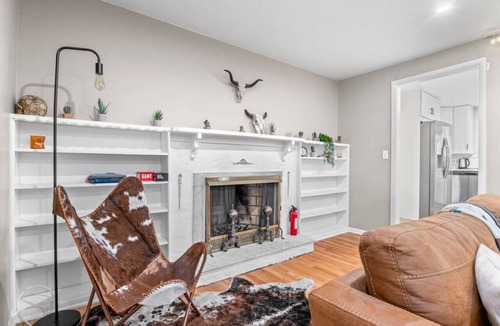 South Westminster House | Family-Friendly 4BR Retreat in Westminster