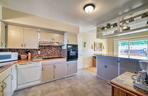 Cortez House | Family-Friendly Cortez 'Cedar House' w/Yard!