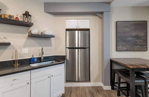 Littleton Apartment | Family friendly in Downtown Littleton