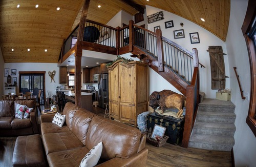 Jefferson Cabin | Family friendly mountain getaway