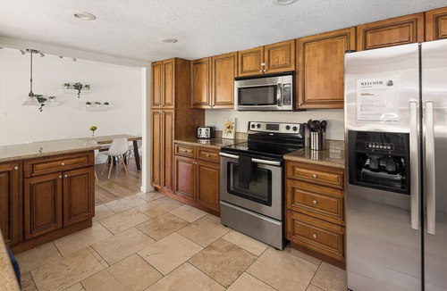 Lakewood House | Family Retreat! Quiet - ☀By Denver & Mountains☀, New Hot Tub! Sleeps 10!