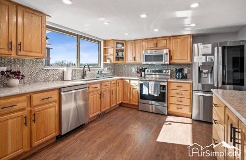 Northwest Arvada House | Family Retreat W Game Room & Fire Pit