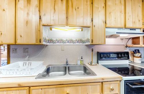 Ponderosa Pines House | Family Time & Adventure