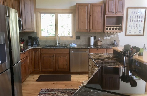 Fraser House | Fantastic Family “Treehouse”-Hot Tub10 Minutes to Winter Park