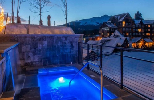 Breckenridge House | Fantastic slopeside resort with all the amenities