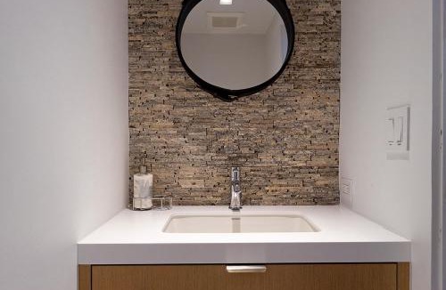 Aspen House | Fasching Haus Unit 390, Luxury Penthouse w/Exceptional Views, Beautiful Decor, and Natural Light