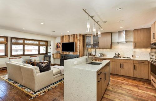 Aspen House | Fasching Haus Unit 6, Condo with Beautiful Decor, Spacious Layout, Great Location