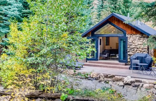 Idaho Springs Cabin | FELDSPAR Minimalist Modern WATERFRONT Cabin