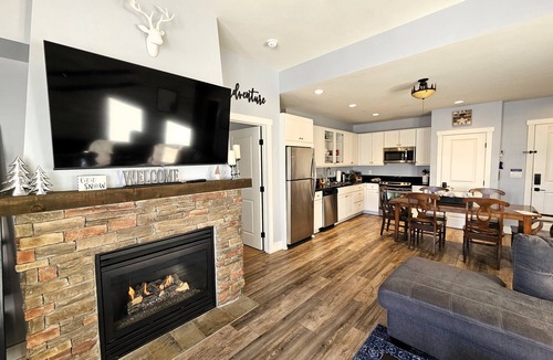 Silvercreek Condo | Few Steps to Lift: Cozy Ski-In/Ski-Out 2bed/2bath Condo in Basecamp, AC in 1BR