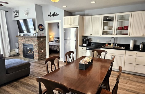 Silvercreek Condo | Few Steps to Lift: Cozy Ski-In/Ski-Out 2bed/2bath Condo in Basecamp, AC in 1BR