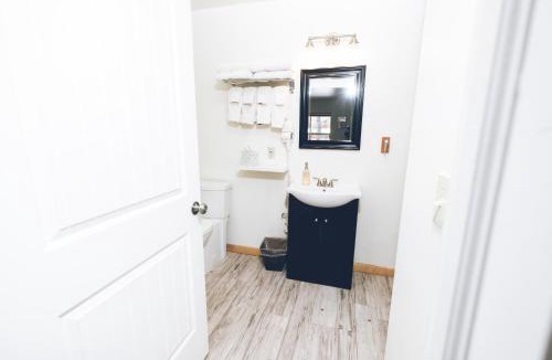 Crestone Apartment | Fifth Dimension Room 1