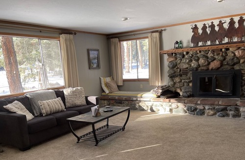 Bayfield House | Fireside - 6 Bedroom, 4 Bath Home