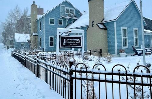 Historic District Bed & Breakfast | Fireside Inn & Hostel