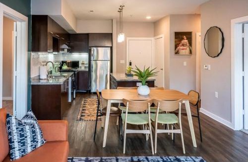 Cedar Park Apartment | First Floor 2B2B Pool, Gym, Dog Park Near DTA