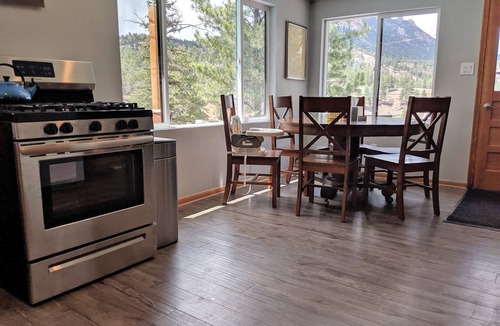 Sedalia Cabin | Fisherman's & Outdoorsman's Paradise!