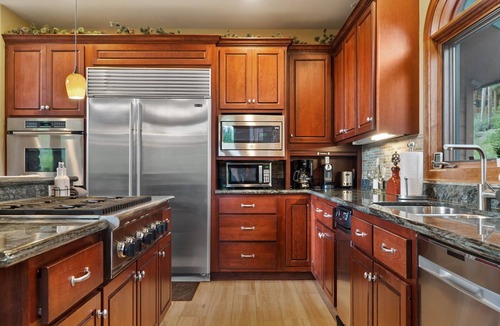 The Highlands House | Five Bedroom Breckenridge Home with Amazing Mountain Views