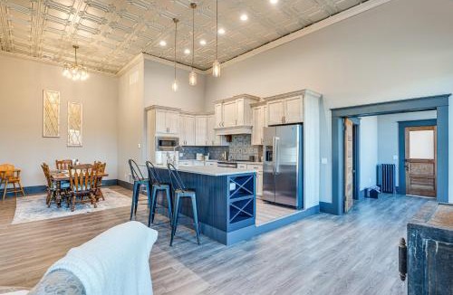 Florence Apartment | Florence Vacation Rental with Rooftop Deck!