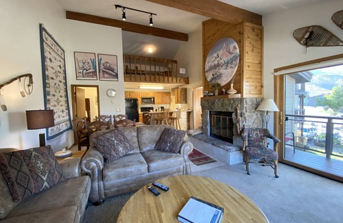 Crested Butte Condo | Flowers & bike rides to the lifts from Crested Mountain North 2 bedroom Condo!