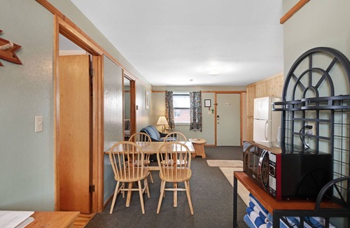 South Fork Cabin | Foothills Lodge 2 - South Fork