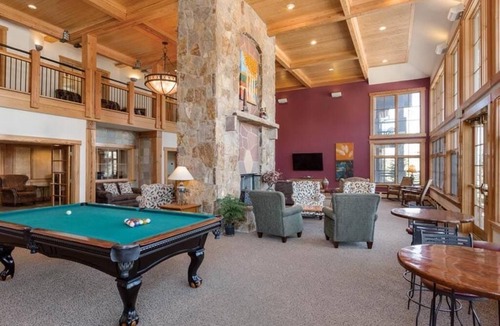 Four O'Clock Apartment | Forth of July at Grand Timber Lodge Resort in Beautiful Breckenridge! - Studio