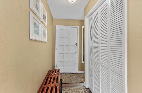 Four O'Clock House | Four OClock Lodge #21 by Great Western Lodging