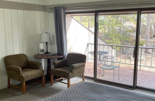 Red Feather Lakes Apartment | Fox Acres Superior King Room