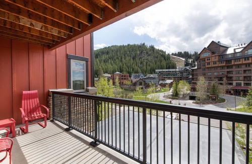 Winter Park Condo | Fraser Crossing/Founders Pointe, Condo | Ski Slope View (Premium-Rated Condo 4340)