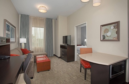 Littleton Condo | Free Breakfast Buffet. Near Red Rocks Amphitheater!