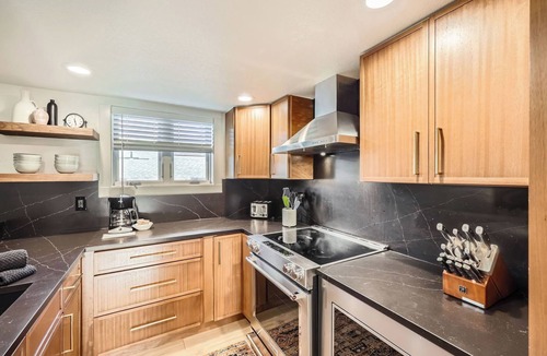 Warrior's Mark Condo | Free SkyCard Act 2-Level Condo + Loft, Outdoor Pool/Hot Tubs-Lances West 7