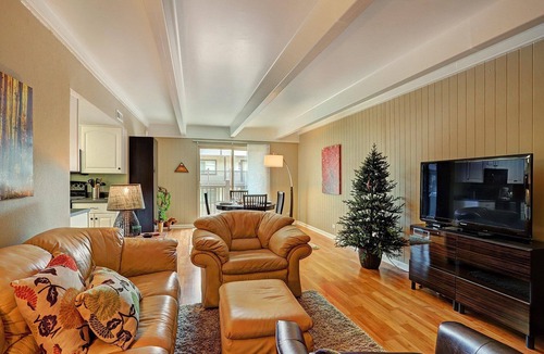 Warrior's Mark Condo | Free SkyCard Act-Remodeled, Close to Town, Gas Fireplace-Ski/Racquet Club B106