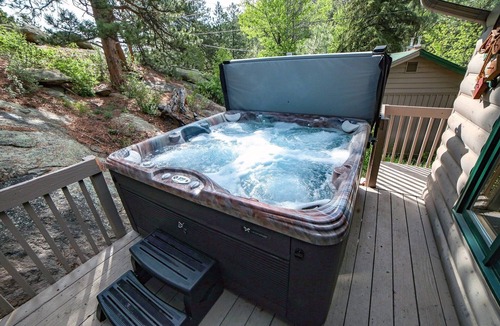 Estes Park Cabin | Free Standing Cabin Nestled in Rocks with Outdoor Hot Tub