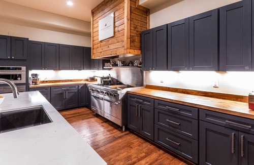 Moffat County House | FREEDOM LODGE at White River Mountain Ranch