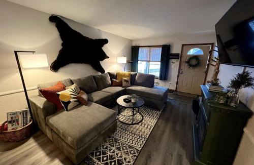 Historic District House | French Street Retreat Walk Everywhere