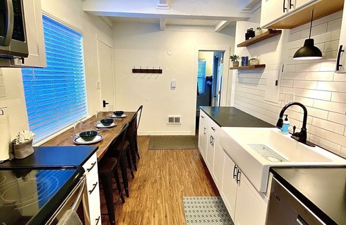 Wildernest Condo | Freshly Remodeled Modern Mountain Getaway, Central Location in Summit County