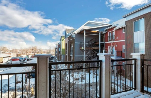 Greeley Apartment | Fully Furnished 2Bdrm Apt Near UNC