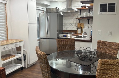 Highlands Ranch Apartment | Fully Furnished Apartment for Rent – Newly Renovated with Modern Amenities