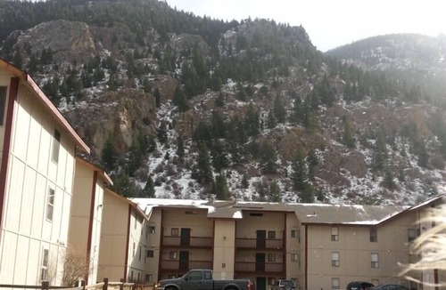 Georgetown Condo | Fully Furnished Georgetown CO Ski Condo. Across street from lake, 1 Br Plus Loft