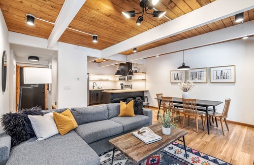Peak 9 Condo | Fully Renovated Mountain Modern Gem - Walk to the lifts!