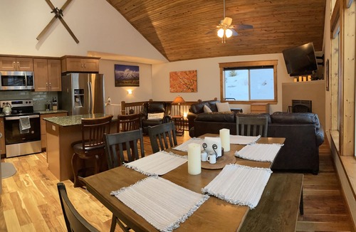 Fairplay Cabin | Fully Stocked Family Friendly Cabin Near Breckenridge