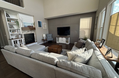 Lafayette House | Fun family home in heart of Boulder Co. with amenities galore!