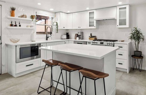 Berkeley House | Garden Retreat | Hot Tub | Peloton | Walk to Shops