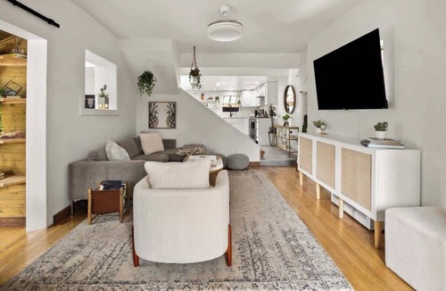 Berkeley House | Garden Retreat | Hot Tub | Peloton | Walk to Shops