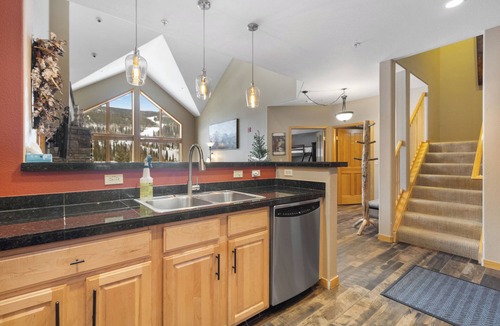 Mountain House Condo | Gateway #5095