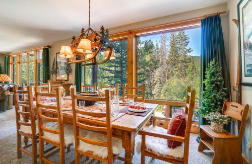 Old Town Apartment | Gem in Old Town Winter Park Walk to Ski Lifts!