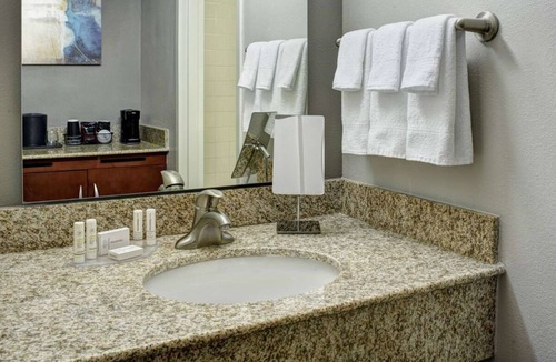 Brookfield Hotel | Get Ready for Blissful Getaway! Indoor Swimming Pool, Pet-friendly Property!