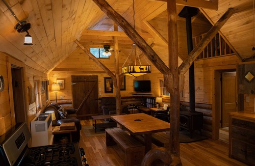 San Juan River Village Cabin | Getaway Cabin Ideally Located Between Wolf Creek and Pagosa Springs!