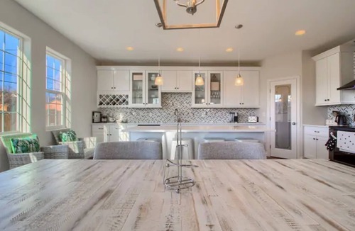 Ken Caryl House | Glamorous 4BR House Perfect for Families & Groups