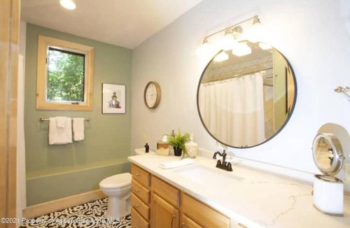 Glenwood Springs House | Glenwood Timber Frame Getaway