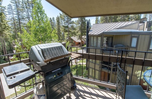 Peak 8 Condo | Gold Camp Placer Condo: On Shuttle Route